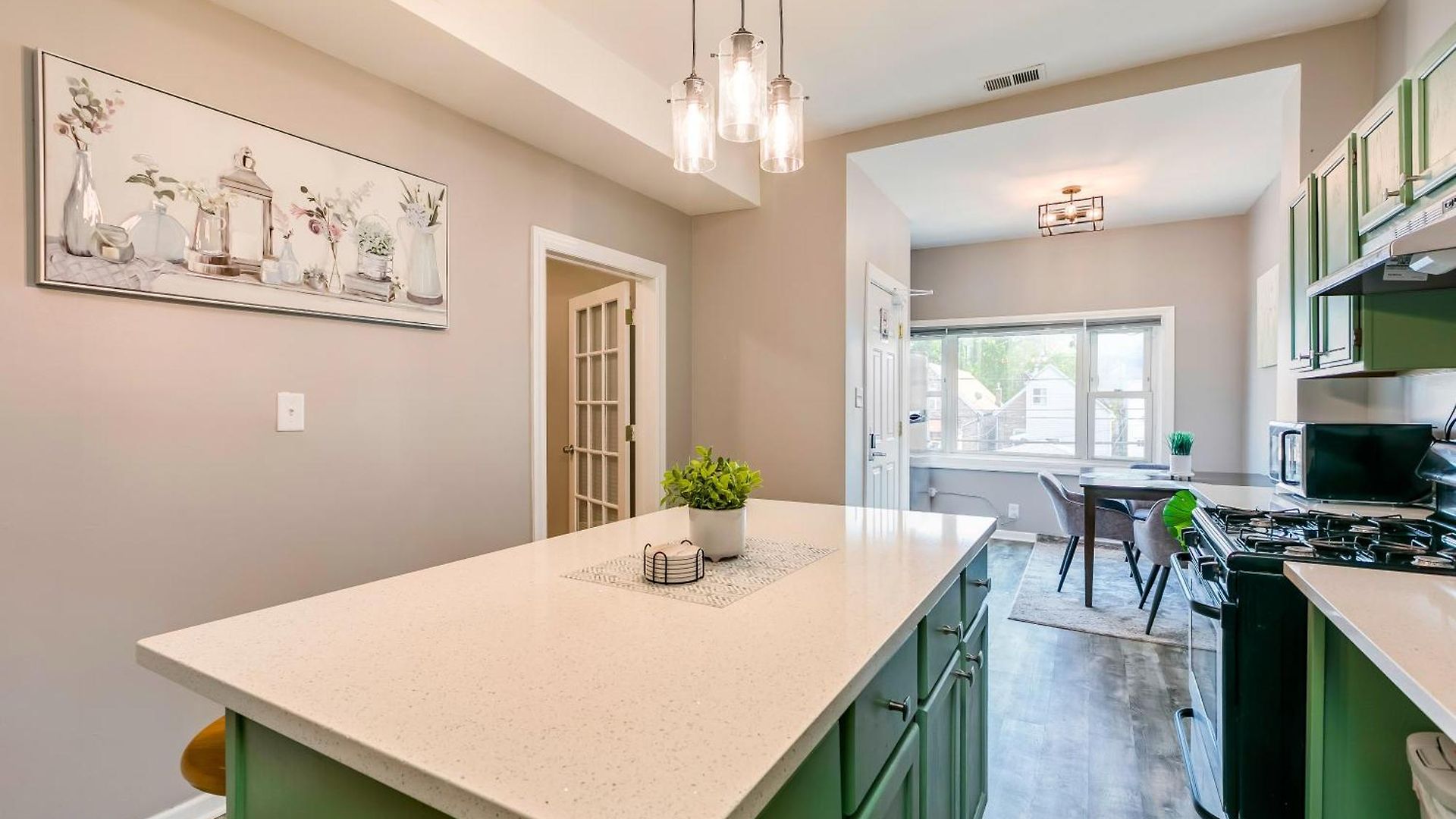 Apartment Logan Sq 4br - Free Parking - Near Nightlife & Dt Chicago