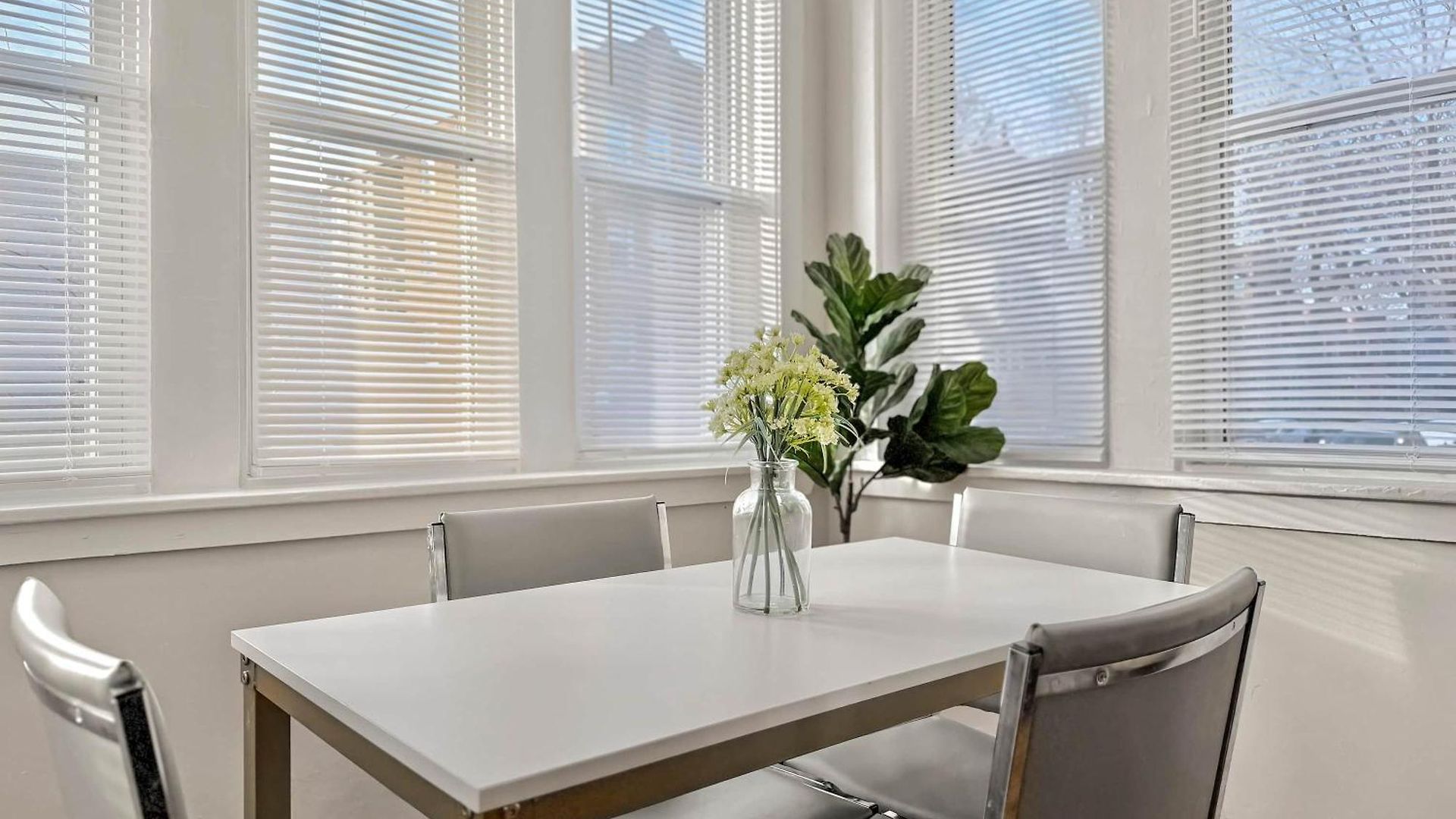 Apartment 3br Spacious In - Newgard Rep Chicago
