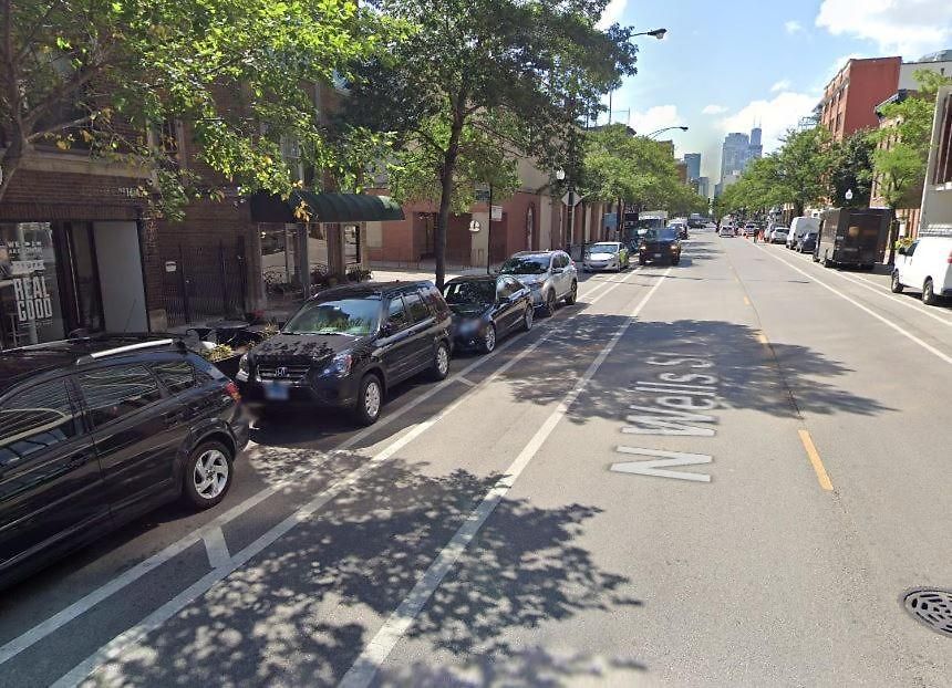 Updated 1 Bedroom In The Location! * Chicago