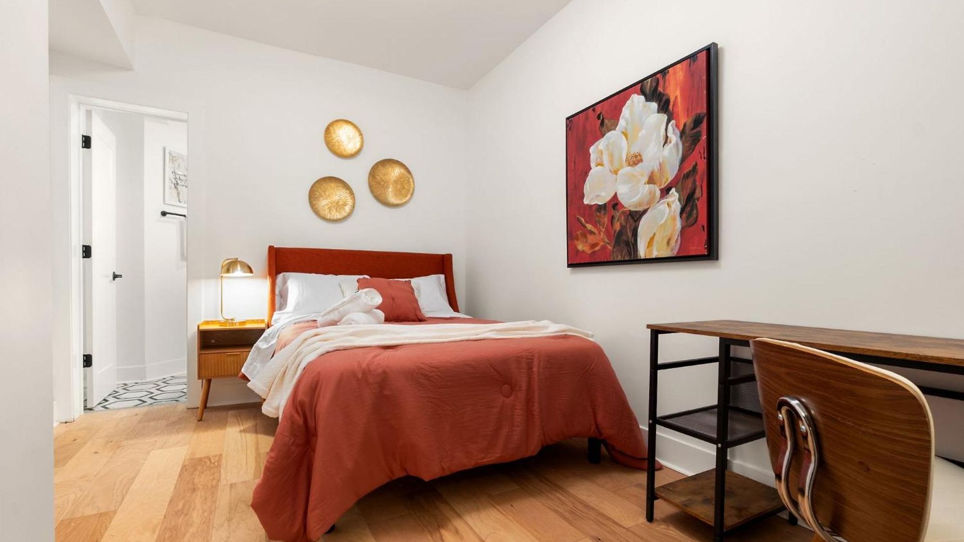 Apartment In Wrigley Close To The Field & Food Chicago