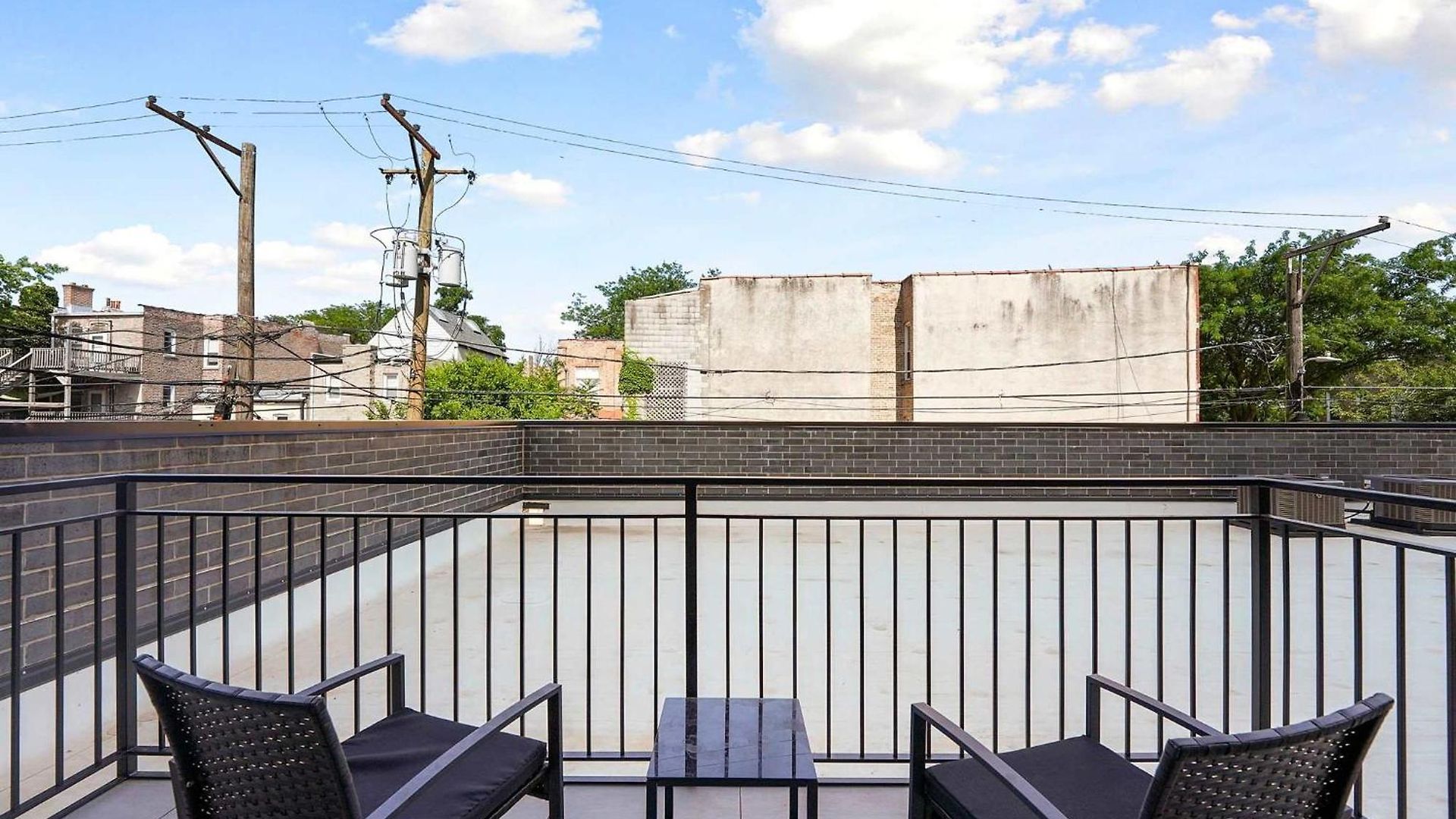 Apartment Modern By Med District With Parking & Laundry Chicago