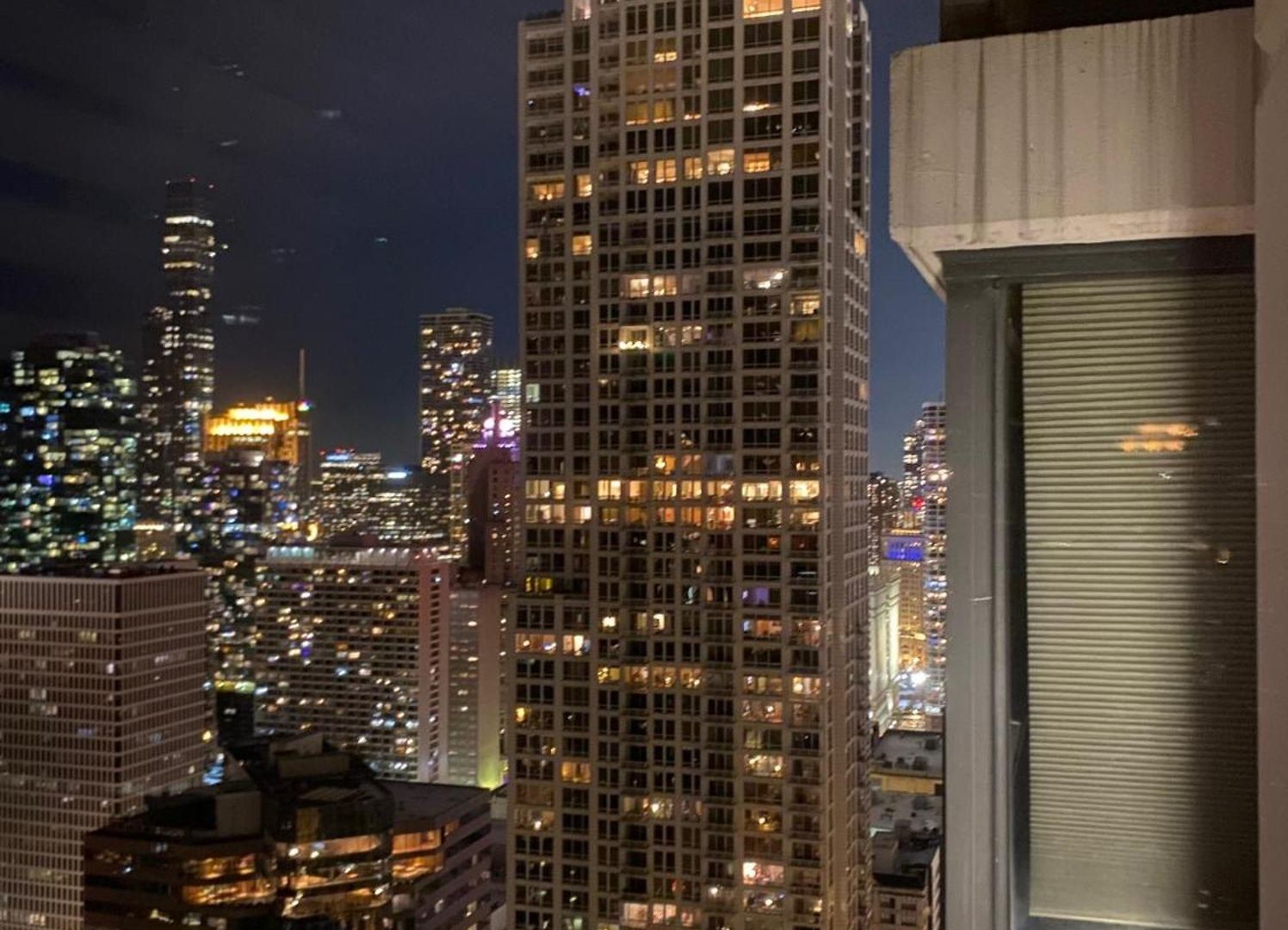 River North Magnificent Mile Condo, And Views, 43rd Floor Corner, Parking Included! Chicago