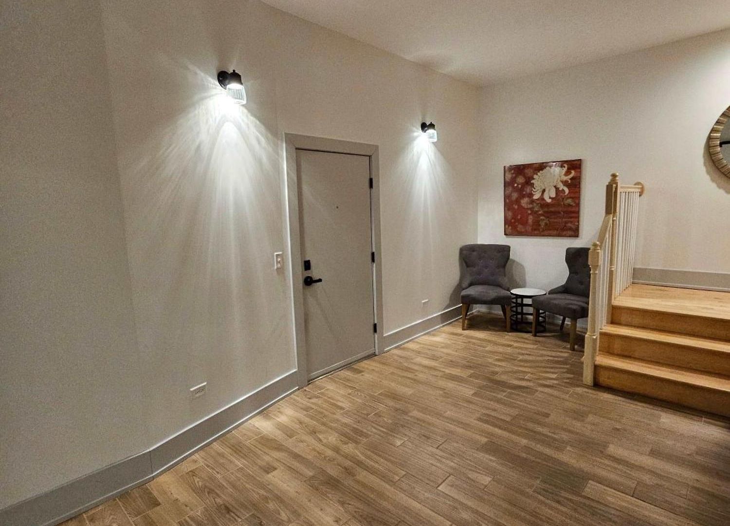4 Bedroom Sleeps 20 People