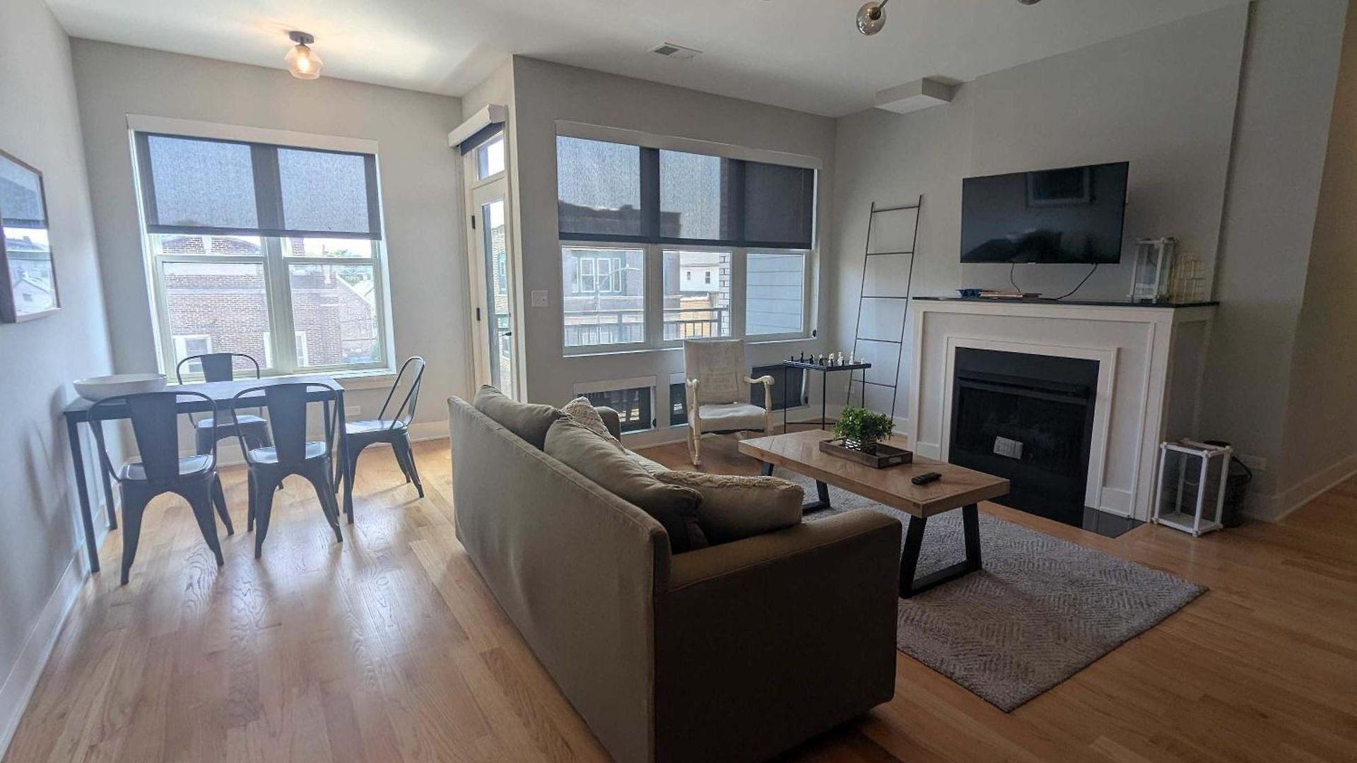Updated 3 Bedroom Downtown Pilsen