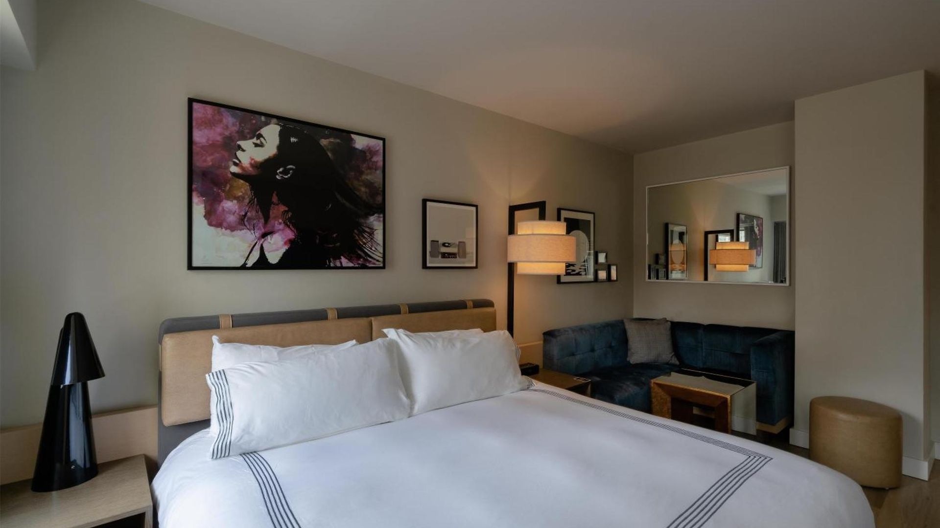 Thompson Chicago, By Hyatt 4*