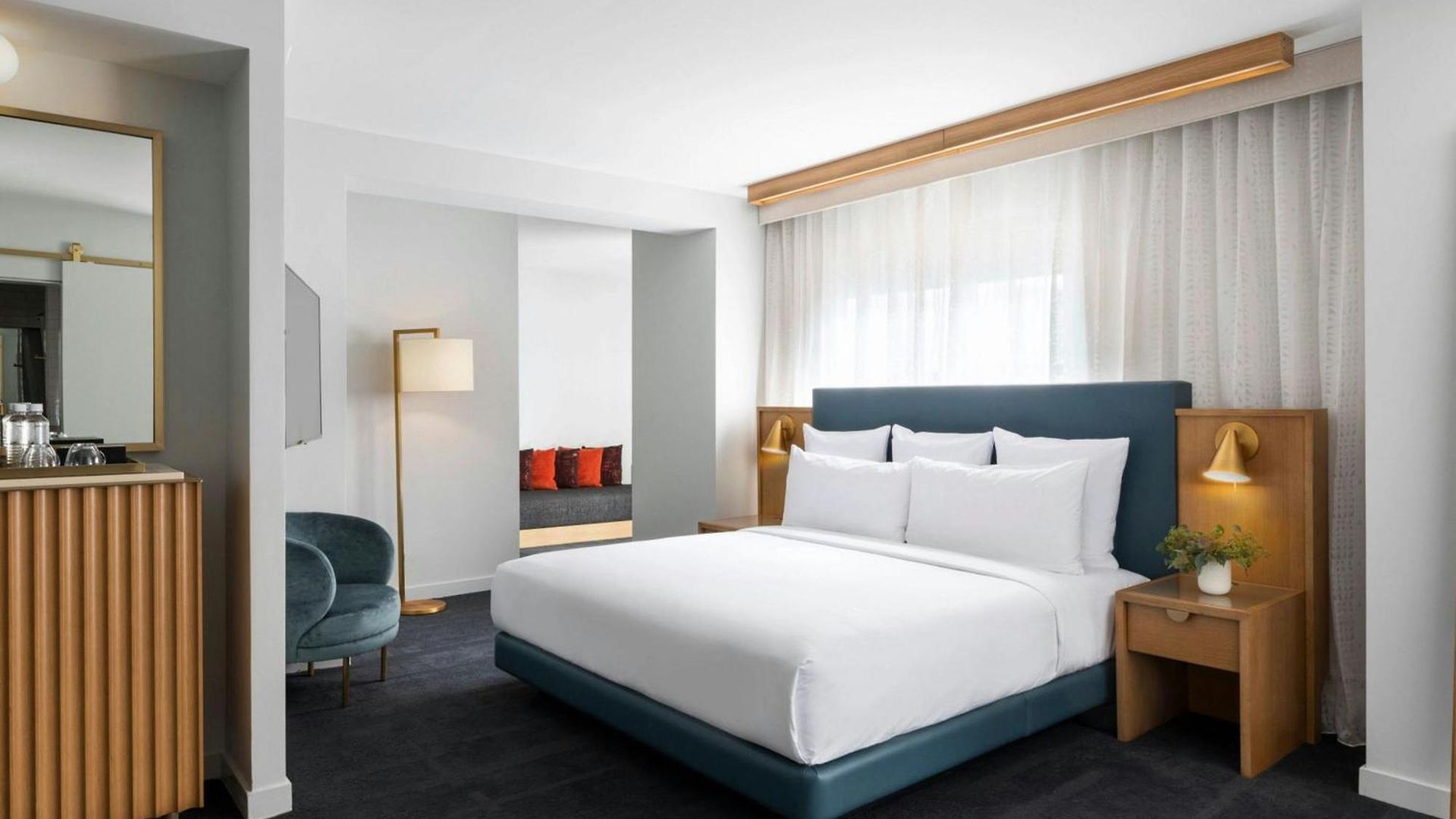 Hotel 55 Downtown