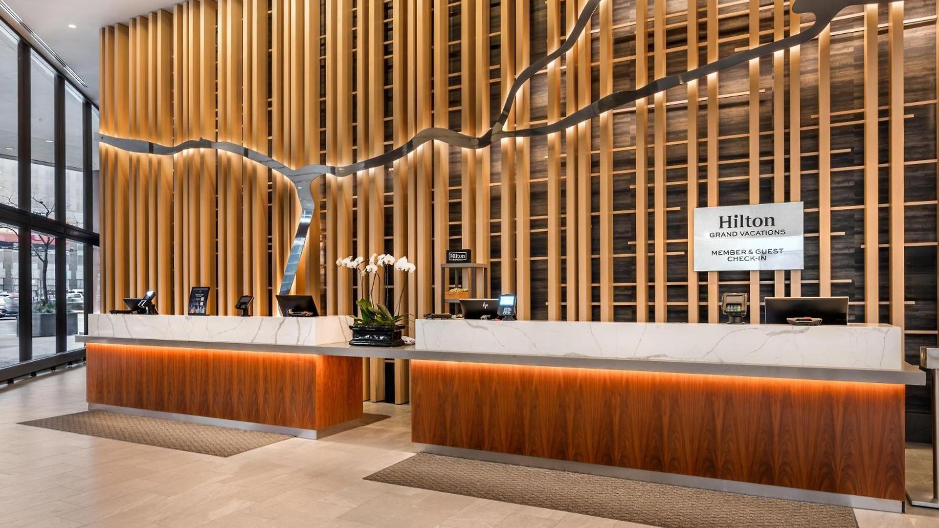Hilton Grand Vacations Club Magnificent Mile 3* Chicago