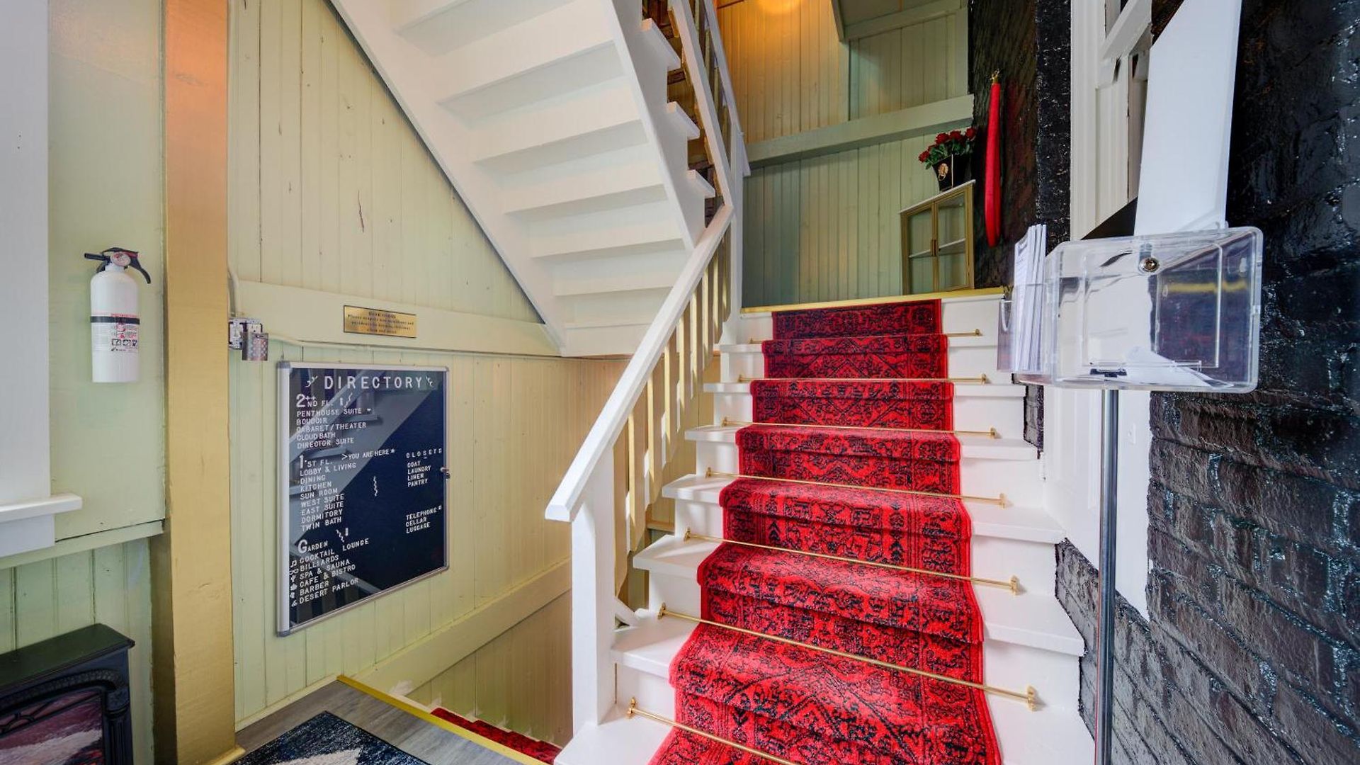 The Twin Lions: Bespoke Travel W/ Speakeasy* *