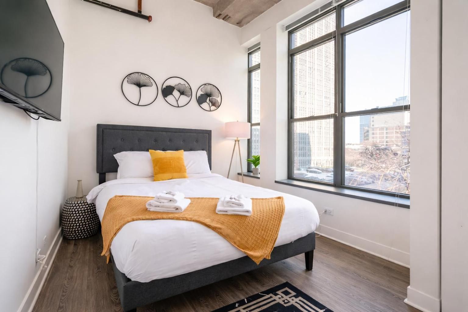 Mccormick By Slumber 5*