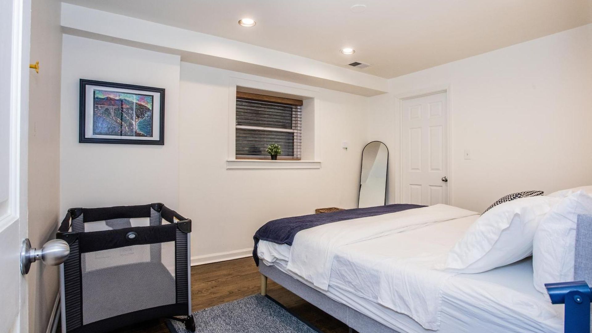 King Bed L Cta L United Center L Near Kasama L Patio Holiday home Chicago
