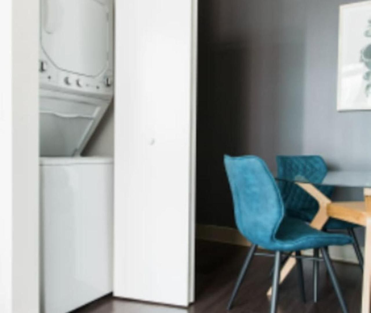 Downtown Mich Ave - 6 Penthouses, Sleep 25 Holiday home