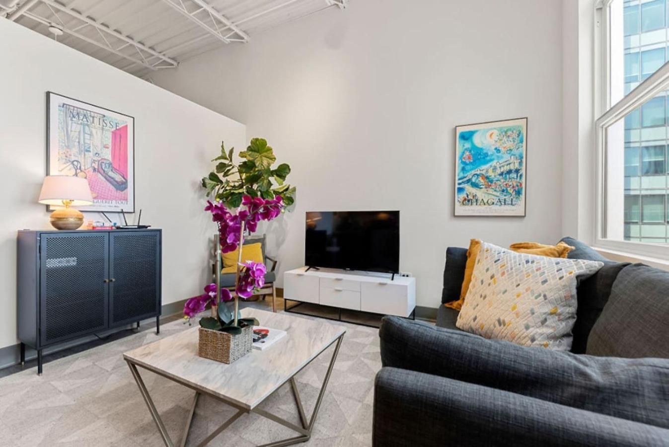 Downtown Mich Ave - 6 Penthouses, Sleep 25 Holiday home