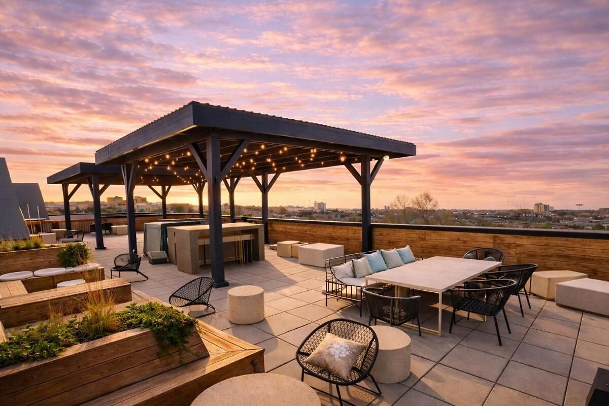 4br South Loop With Rooftop And Gym Near Mccormick Place Apartment