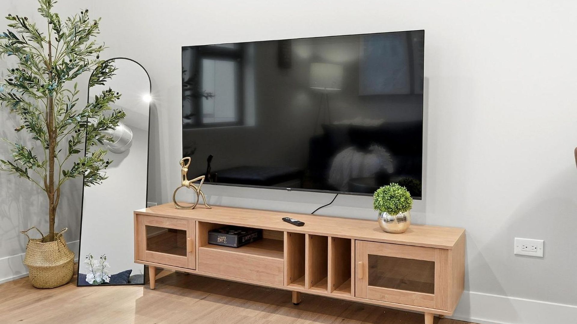 Comfy - Gym Free Parking & Modern Amenities Apartment Chicago