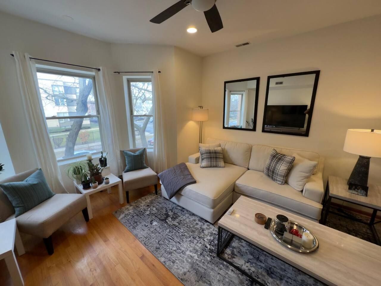 2br Near Obama Presidential Ctr And Uofc Med Ctr