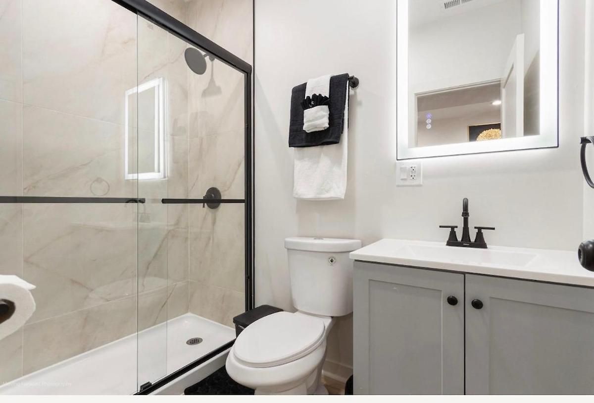 Modern 3br Near United Center Apartment Chicago
