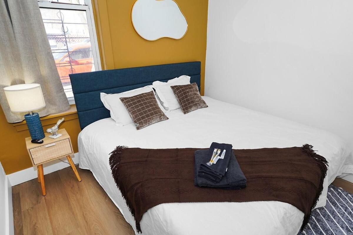 Apartment 3br King Beds Sleeps 8 Near Humboldt Park *