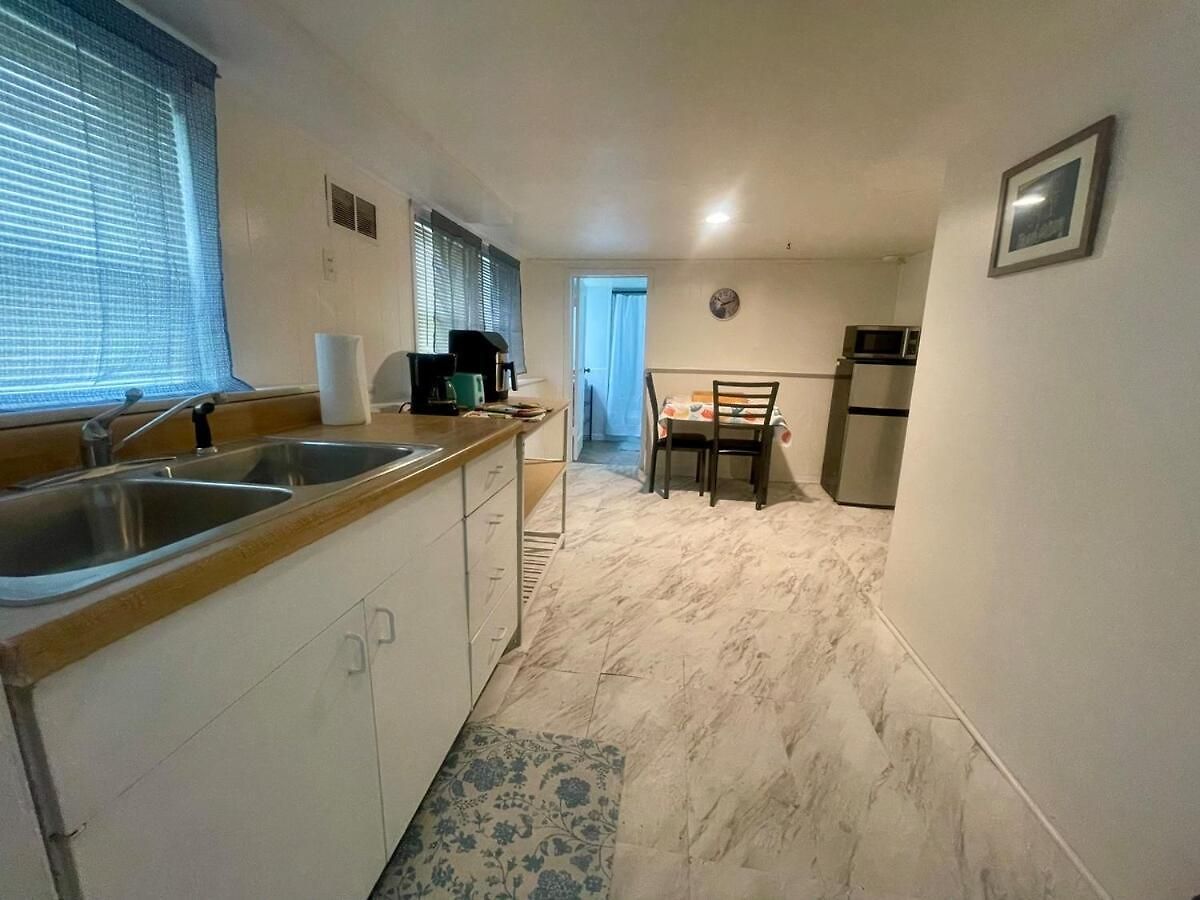 Apartment Lower Level Luxury