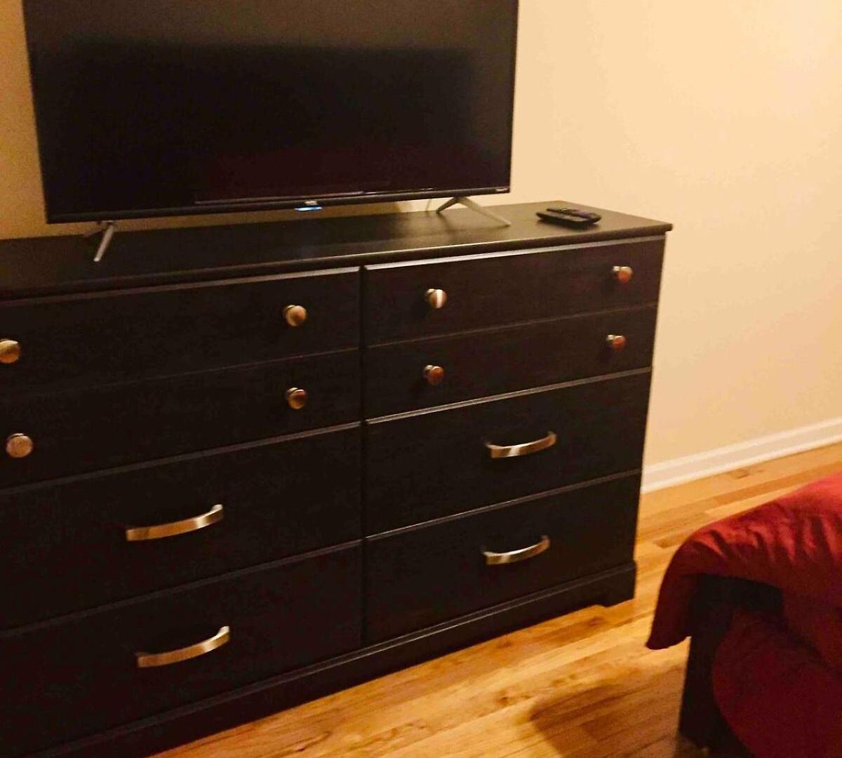 Spacious 2br Near Univ Of Away From * Chicago