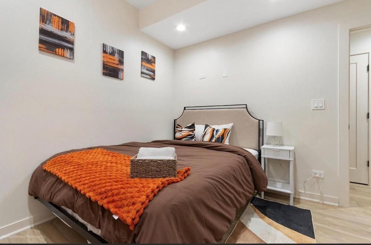 Apartment Modern 3br Near United Center Chicago