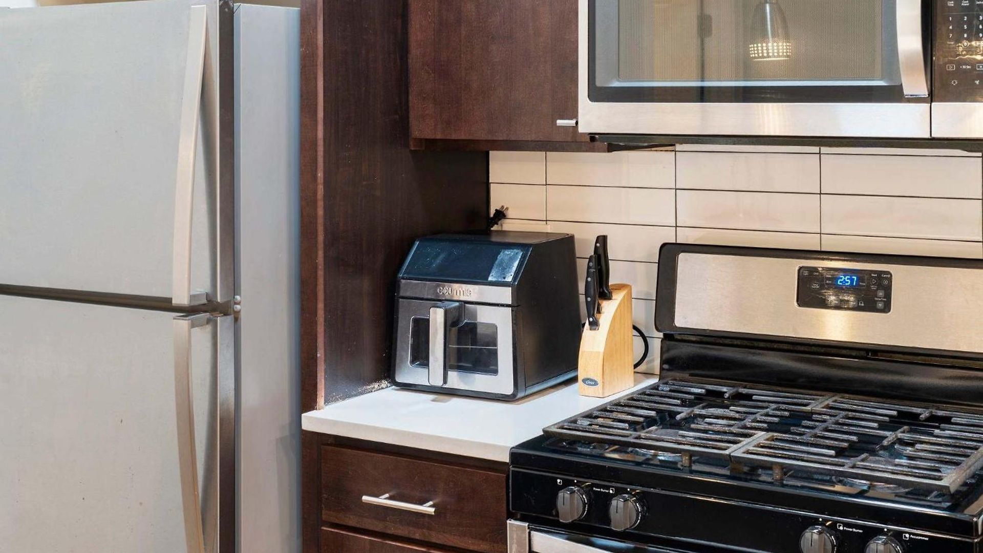 4br 3ba Pilsen Retreat - 10 Min From Downtown Chicago