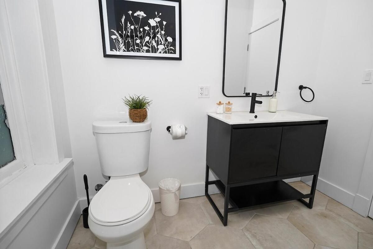 3br King Beds Sleeps 8 Near Humboldt Park * Chicago