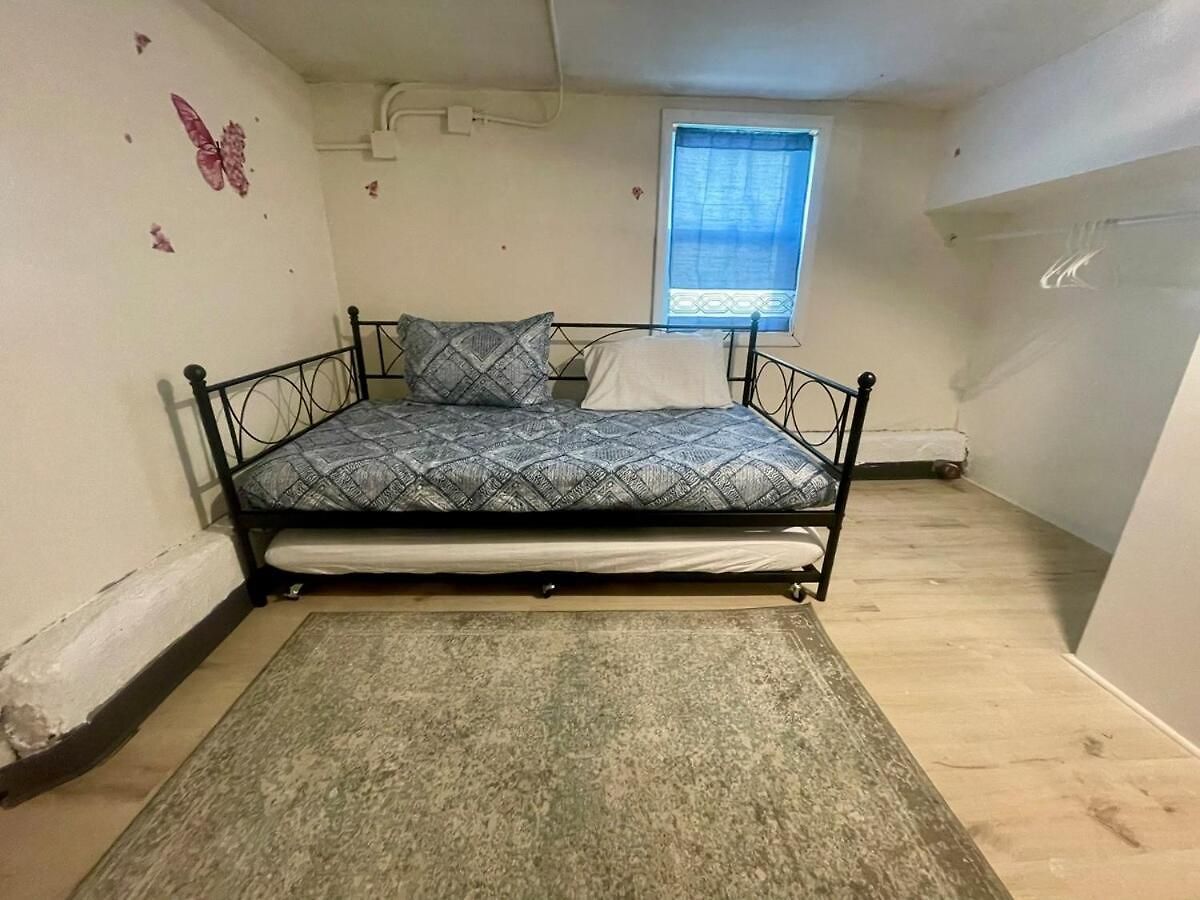 Lower Level Luxury * Chicago