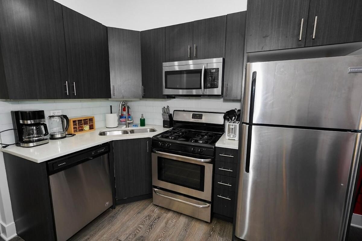 South Loop 2br 420-friendly Near Mccormick & Chinatown Apartment *