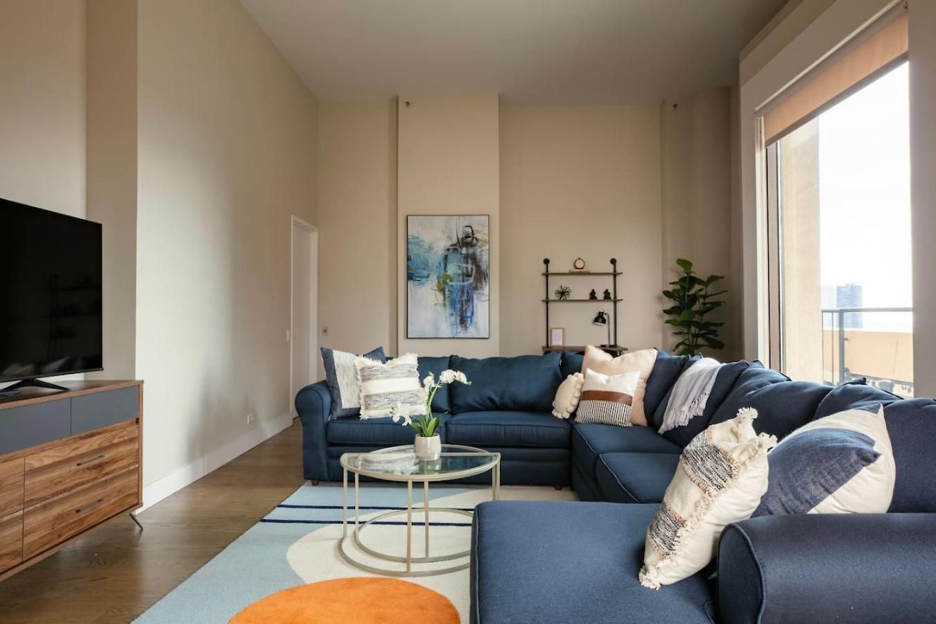 Lux Dtown Penthouses 9bd-9ba Sleep 25 Parking, Pool, Gym * Chicago