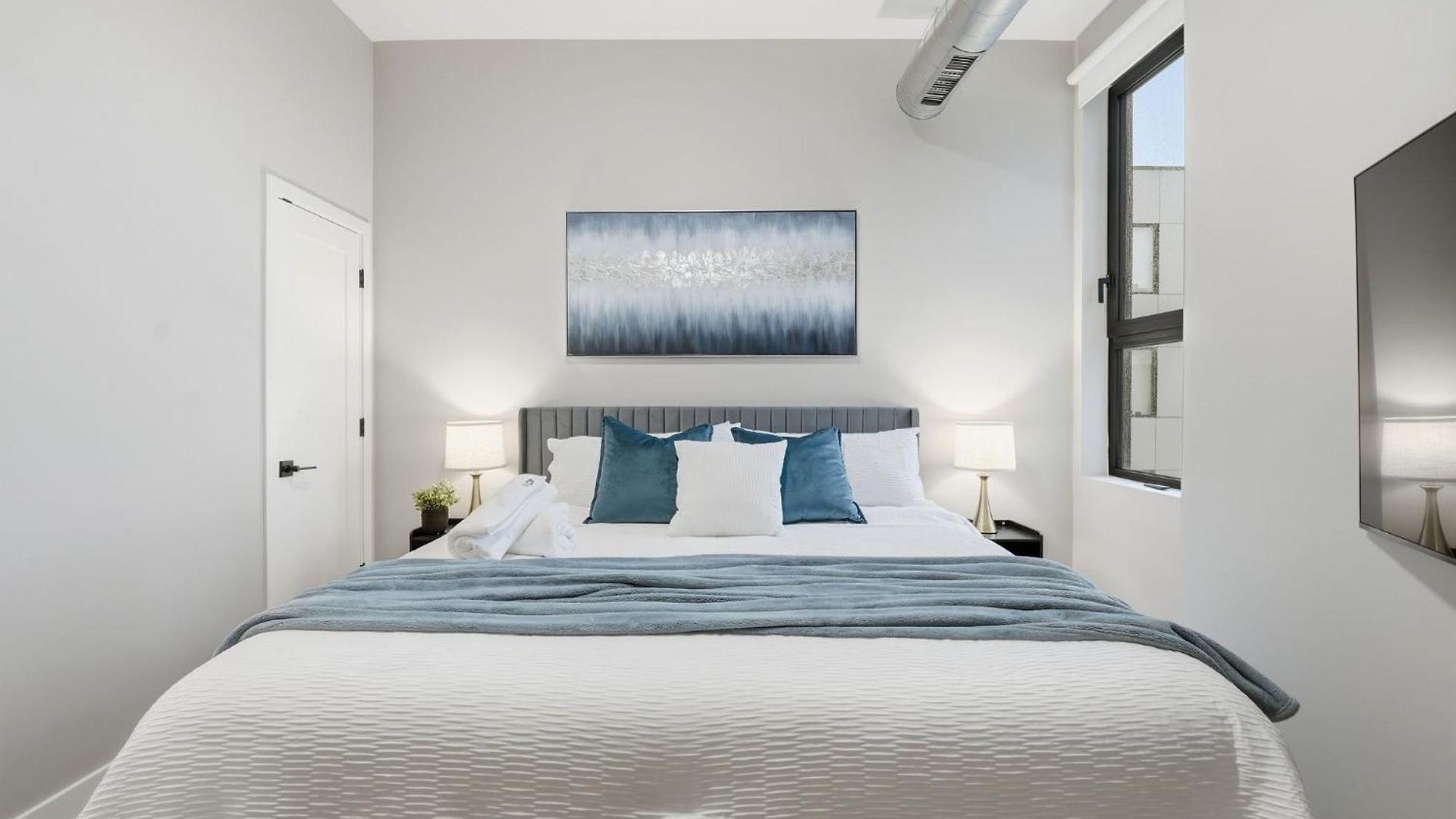 Comfy - Gym Free Parking & Modern Amenities *