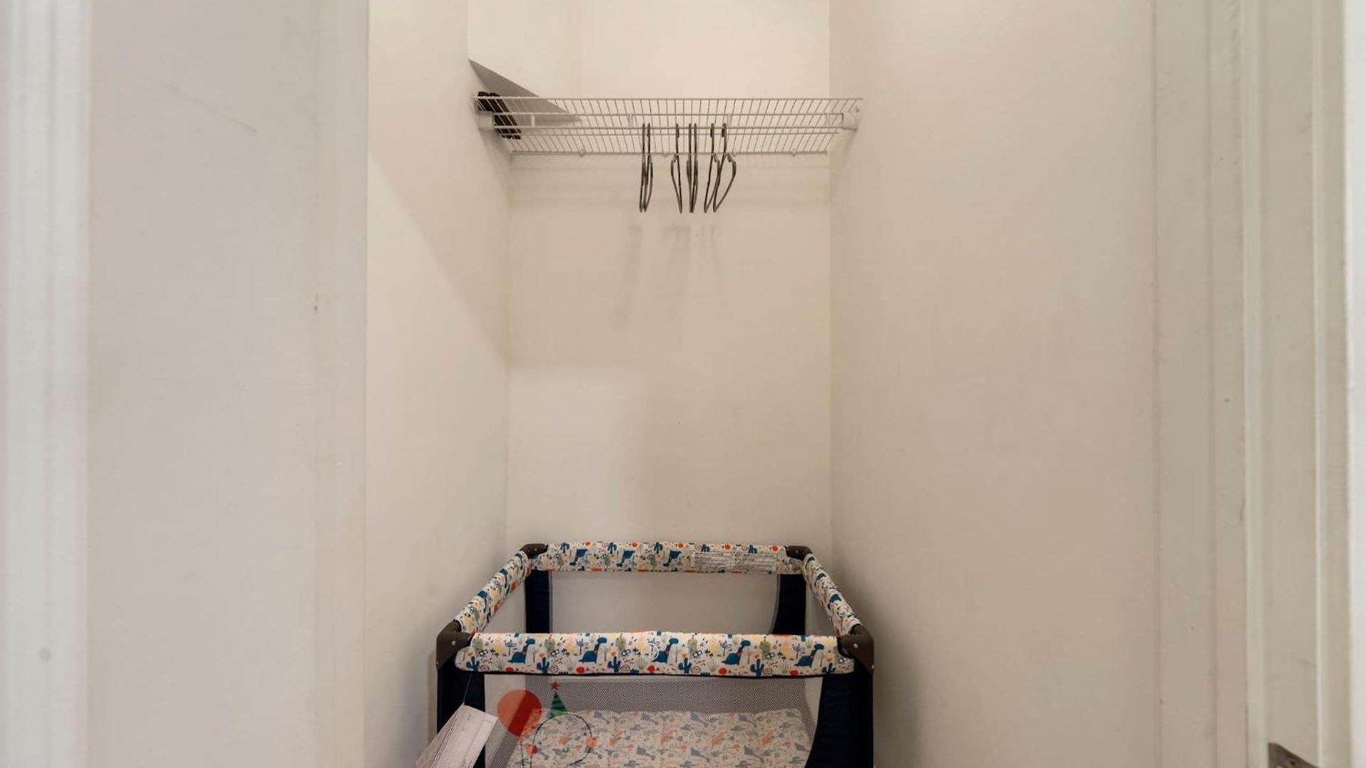 Apartment 4br 3ba Pilsen Retreat - 10 Min From Downtown *