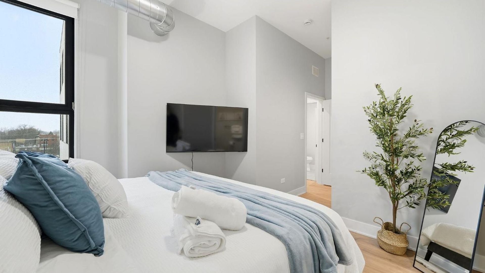 Comfy - Gym Free Parking & Modern Amenities * Chicago