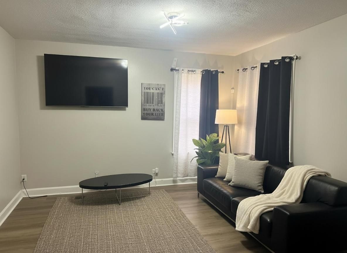 Retreat Apartment *