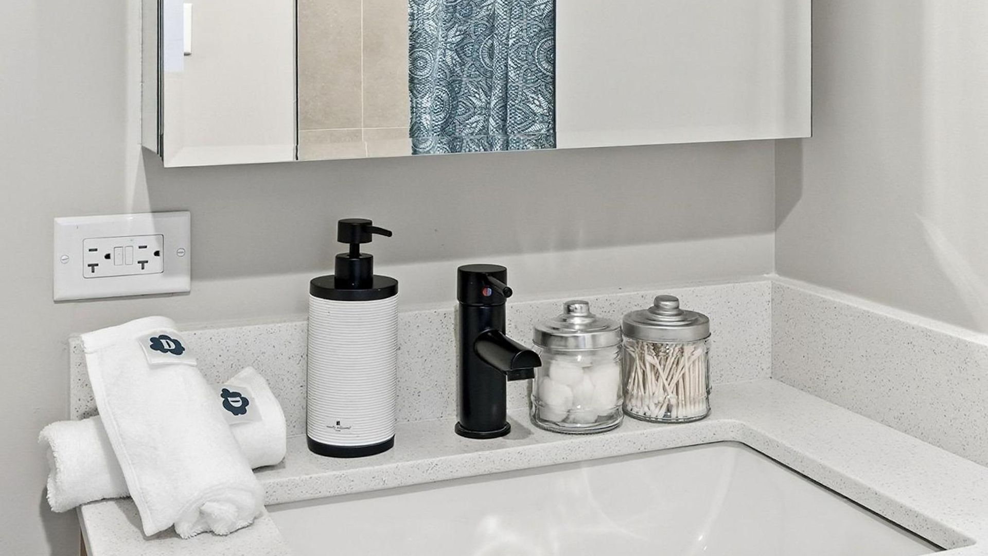 Edgewater With Free Parking Gym Modern Living Apartment Chicago