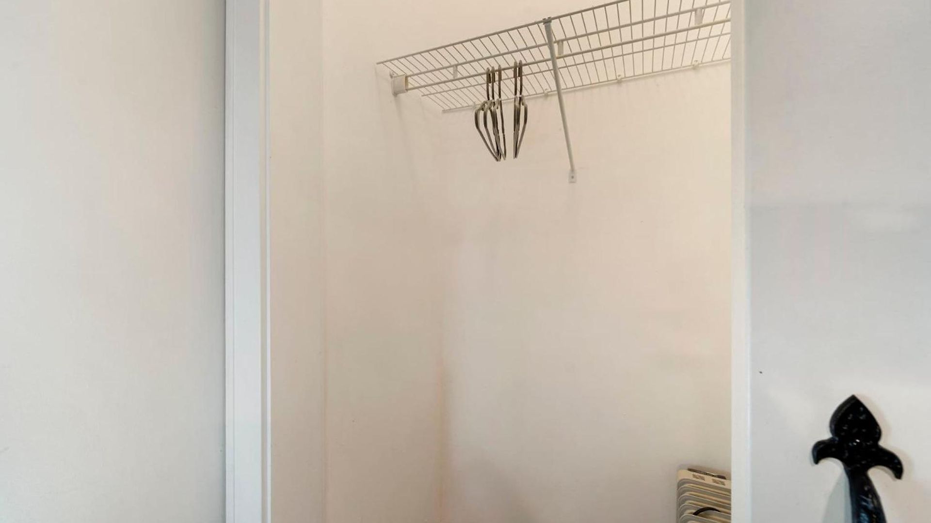 Apartment 4br 3ba Pilsen Retreat - 10 Min From Downtown Chicago