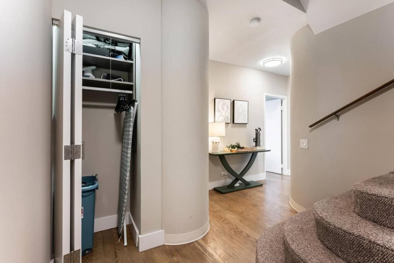 Downtown Penthouse 5bd Views Parking Gym Apartment