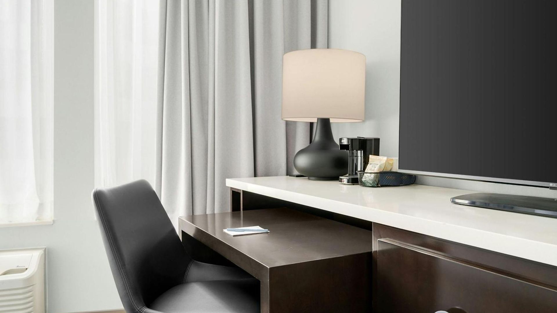 Fairfield And Downtown/ Magnificent Mile Hotel