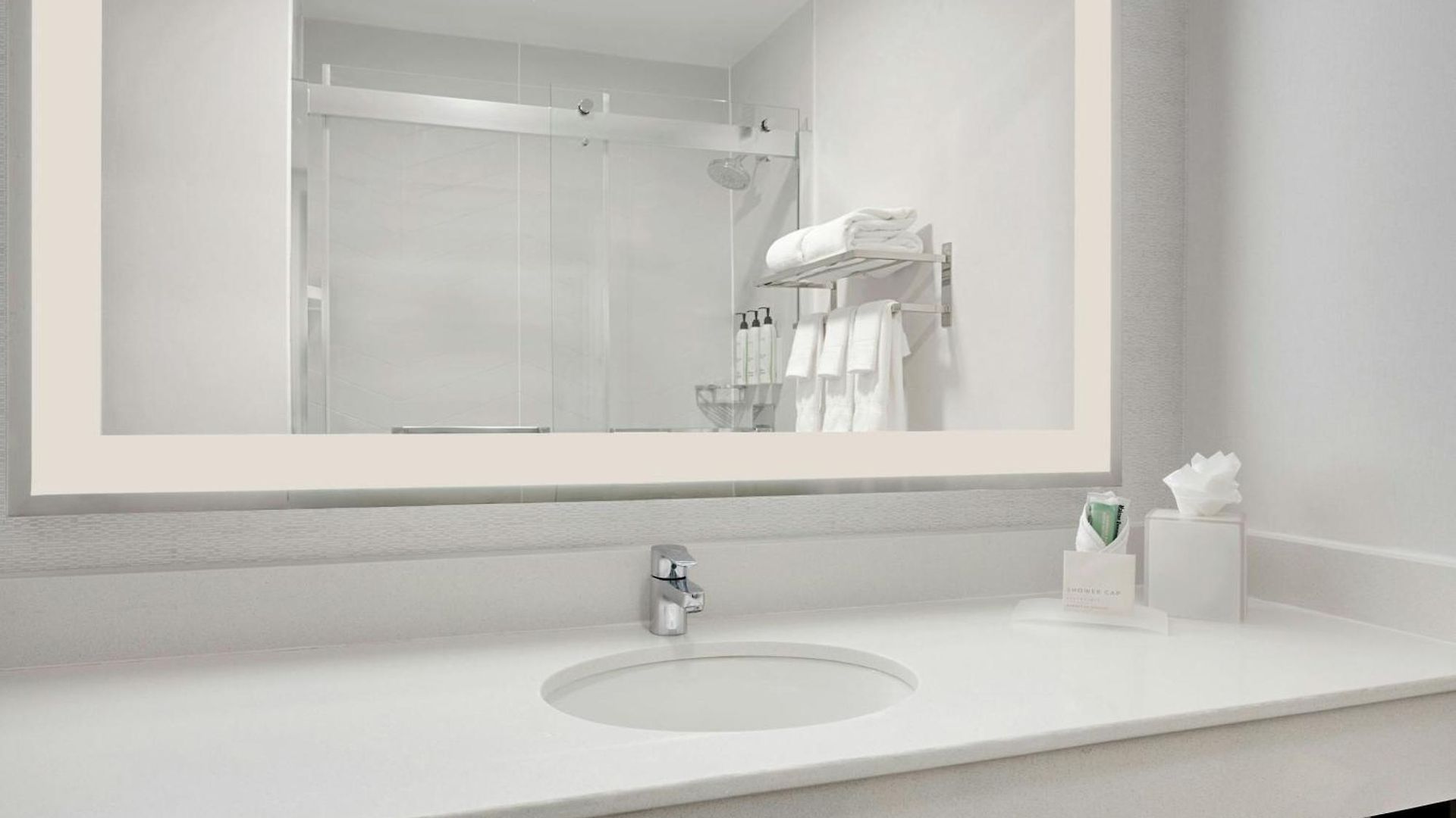 Hotel Fairfield And Downtown/ Magnificent Mile 3*
