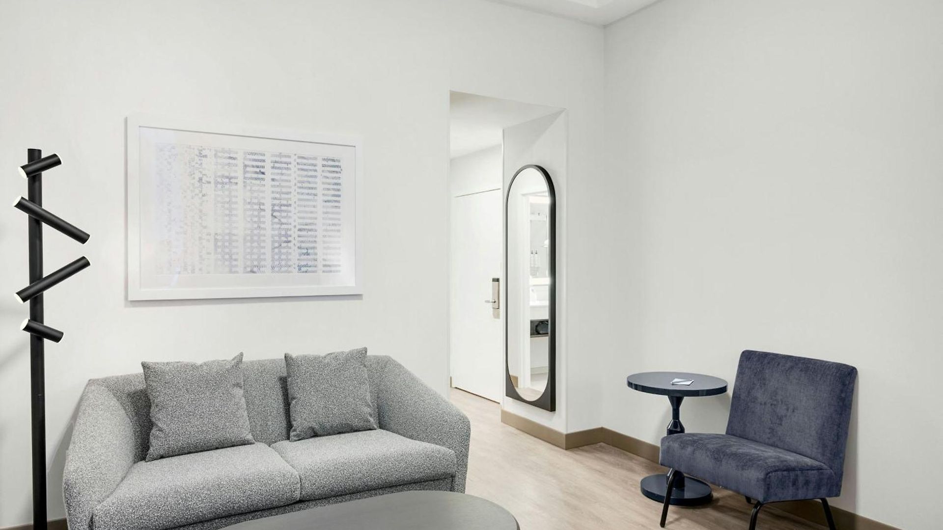 Fairfield And Downtown/ Magnificent Mile 3*