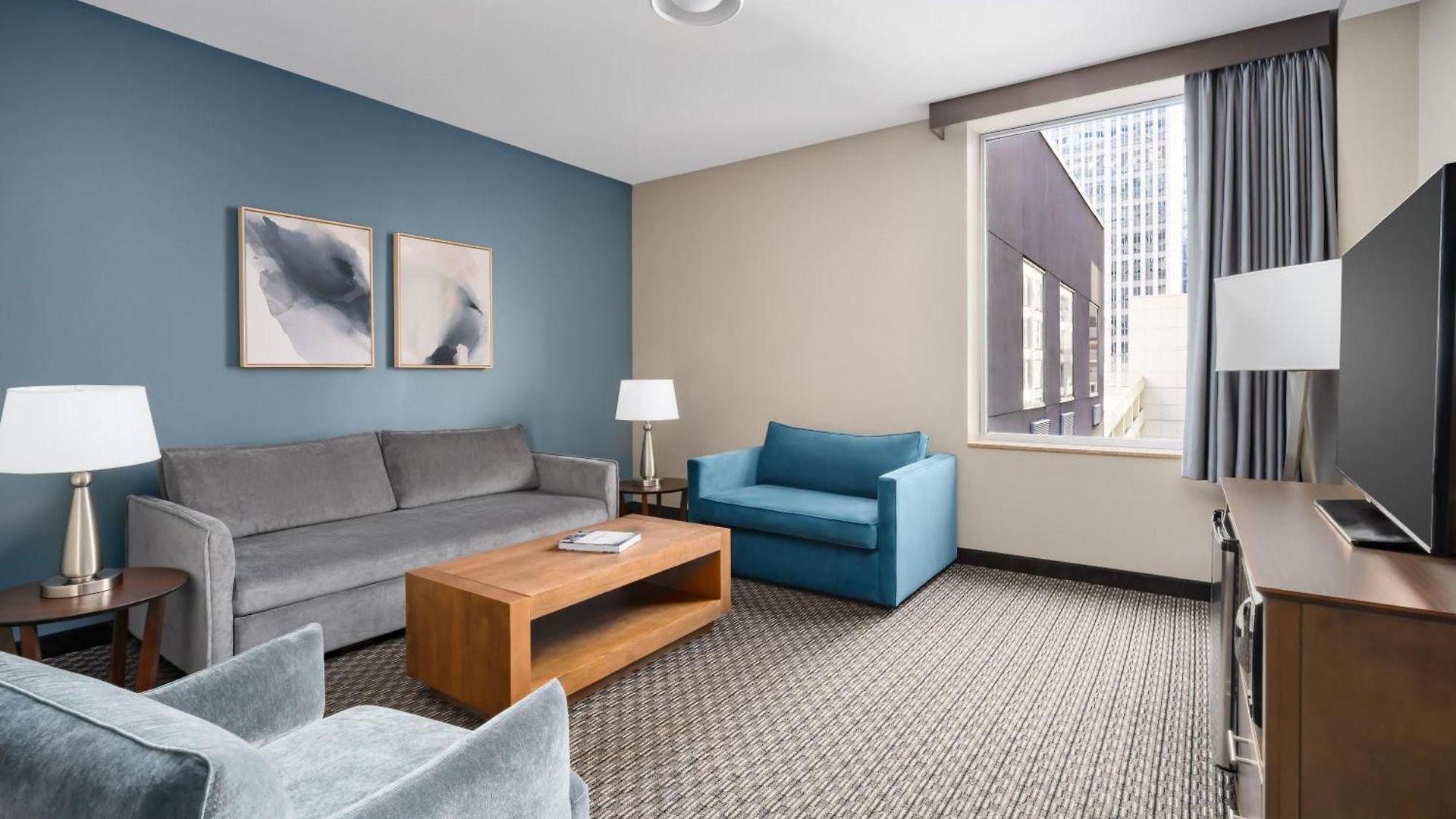 Hotel La Quinta & By Wyndham Downtown 3*