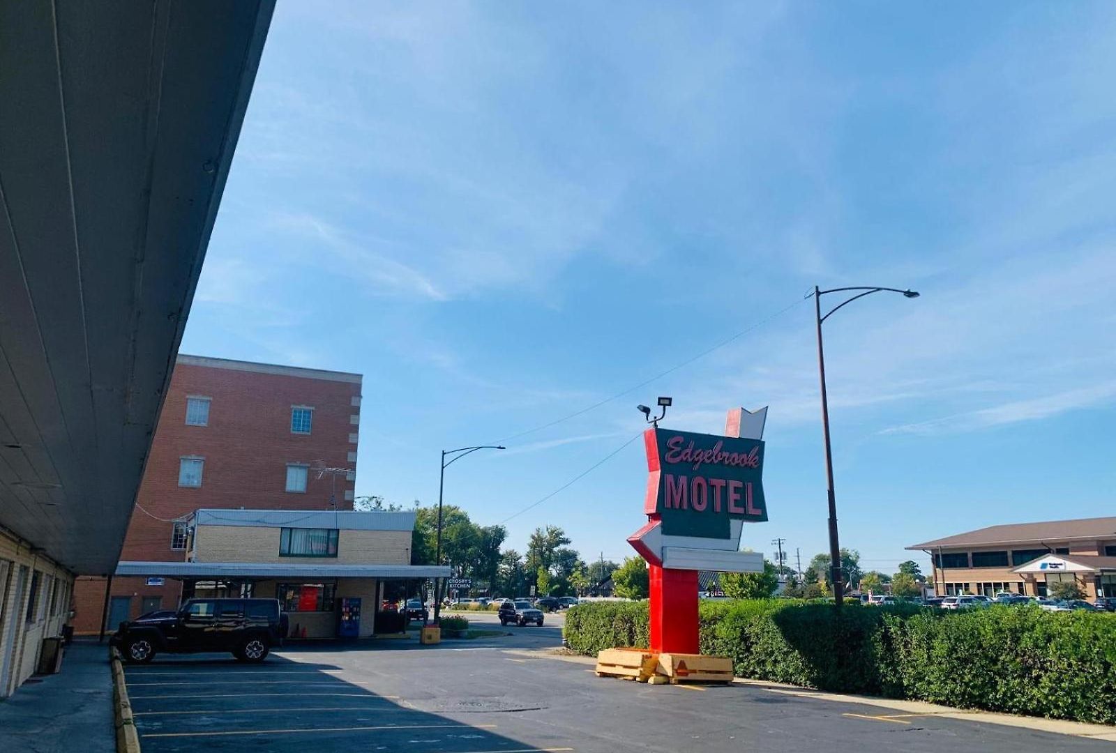 Hotel Edgebrook North Shore By Oyo Chicago