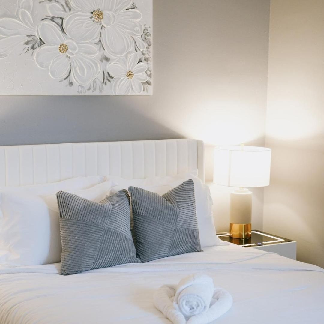 Sleeps7 • 2br • Coffee Station • Backyard W/ Grill Chicago