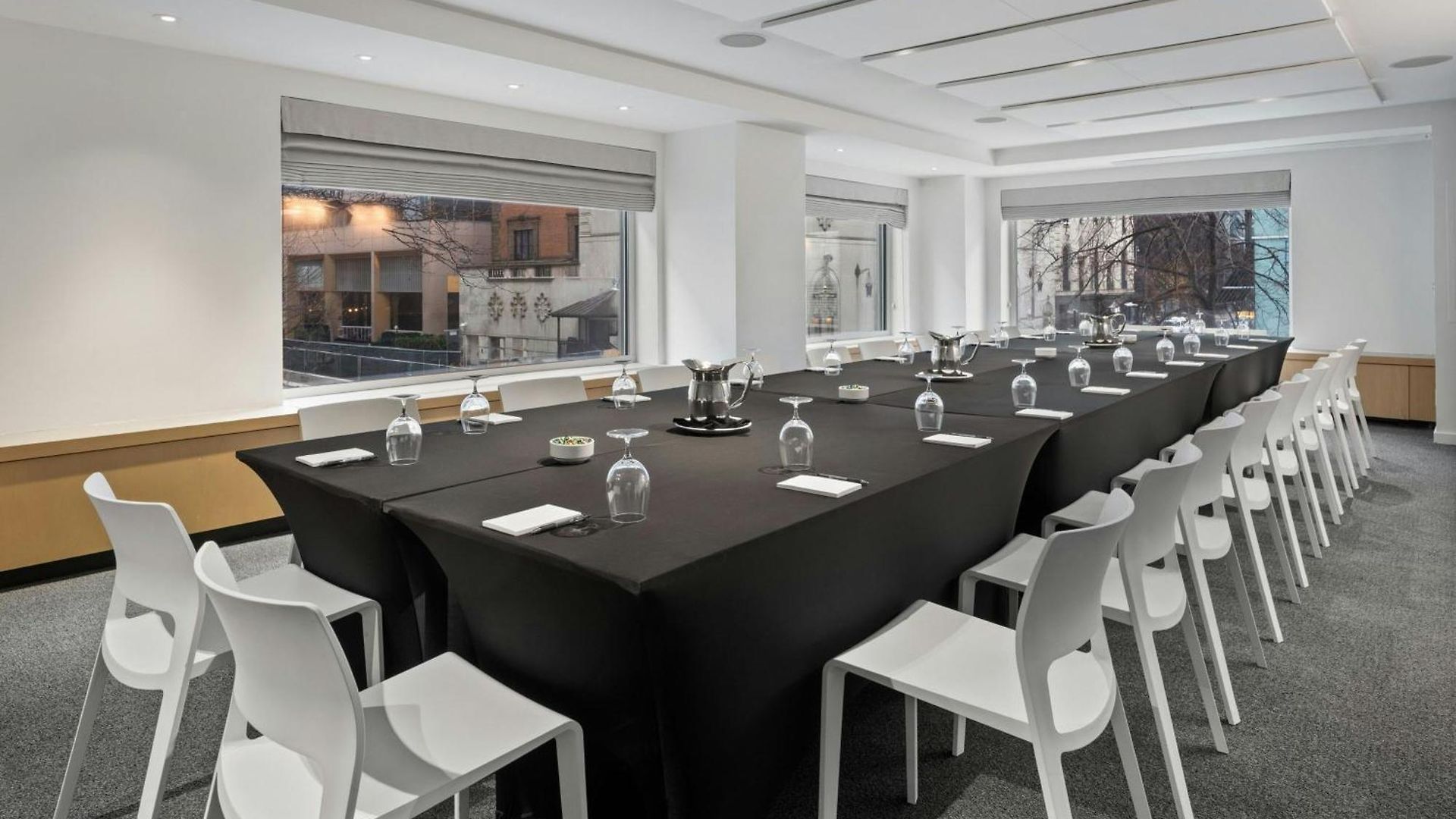 55 Downtown 4* Chicago