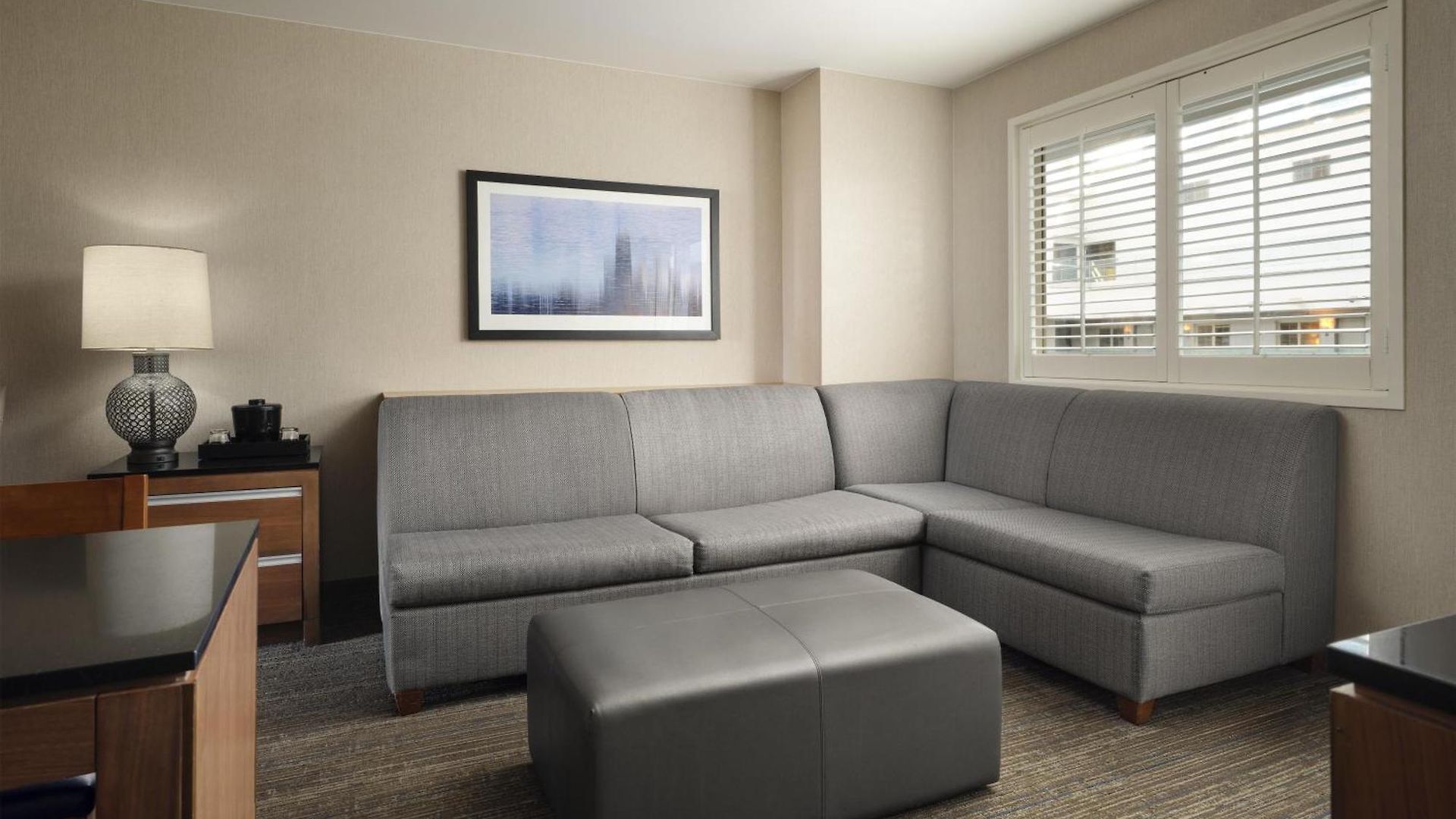 Embassy By Hilton Downtown Magnificent Mile Chicago