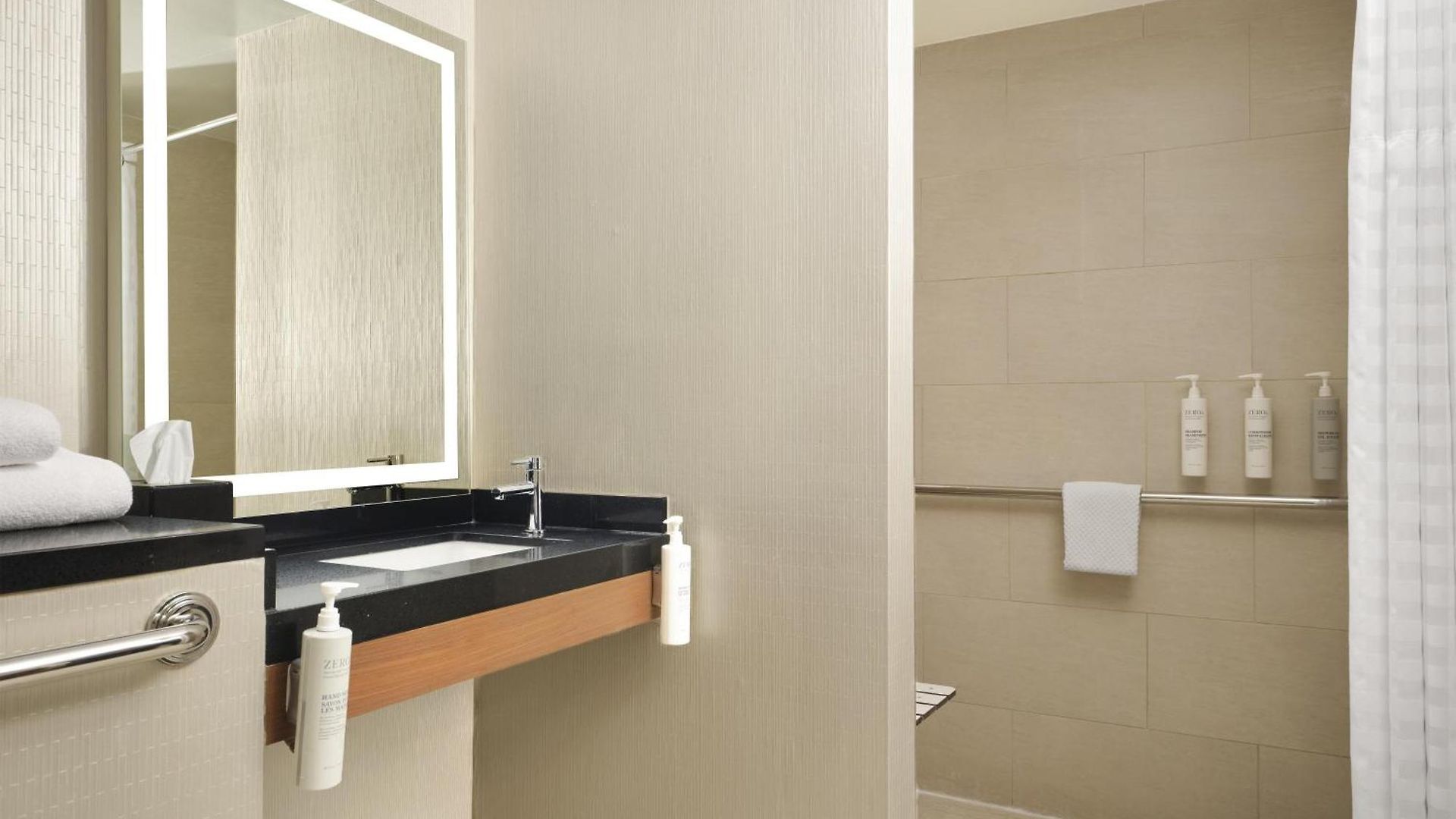 Embassy By Hilton Downtown Magnificent Mile 4* Chicago