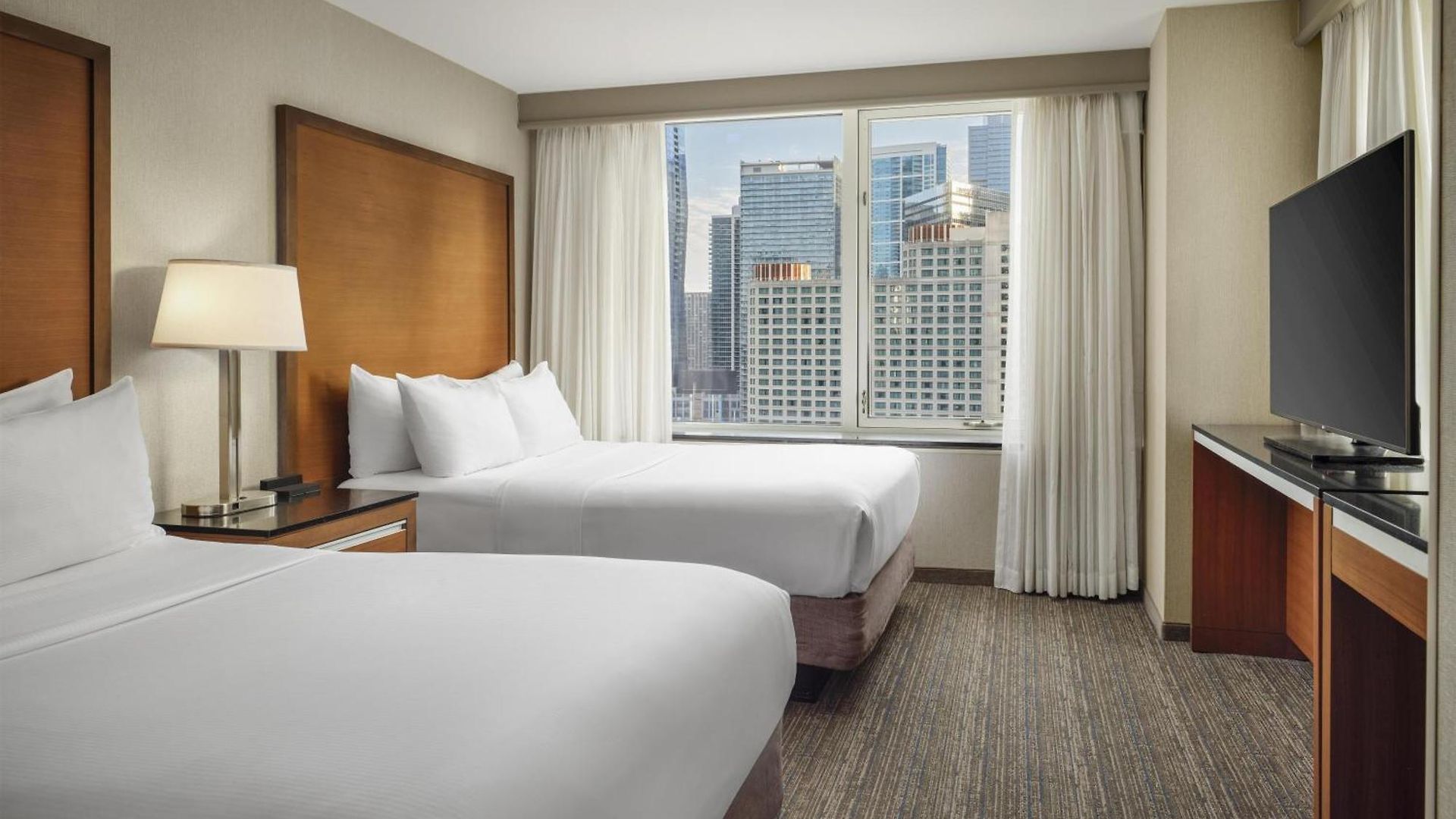Embassy By Hilton Downtown Magnificent Mile Chicago