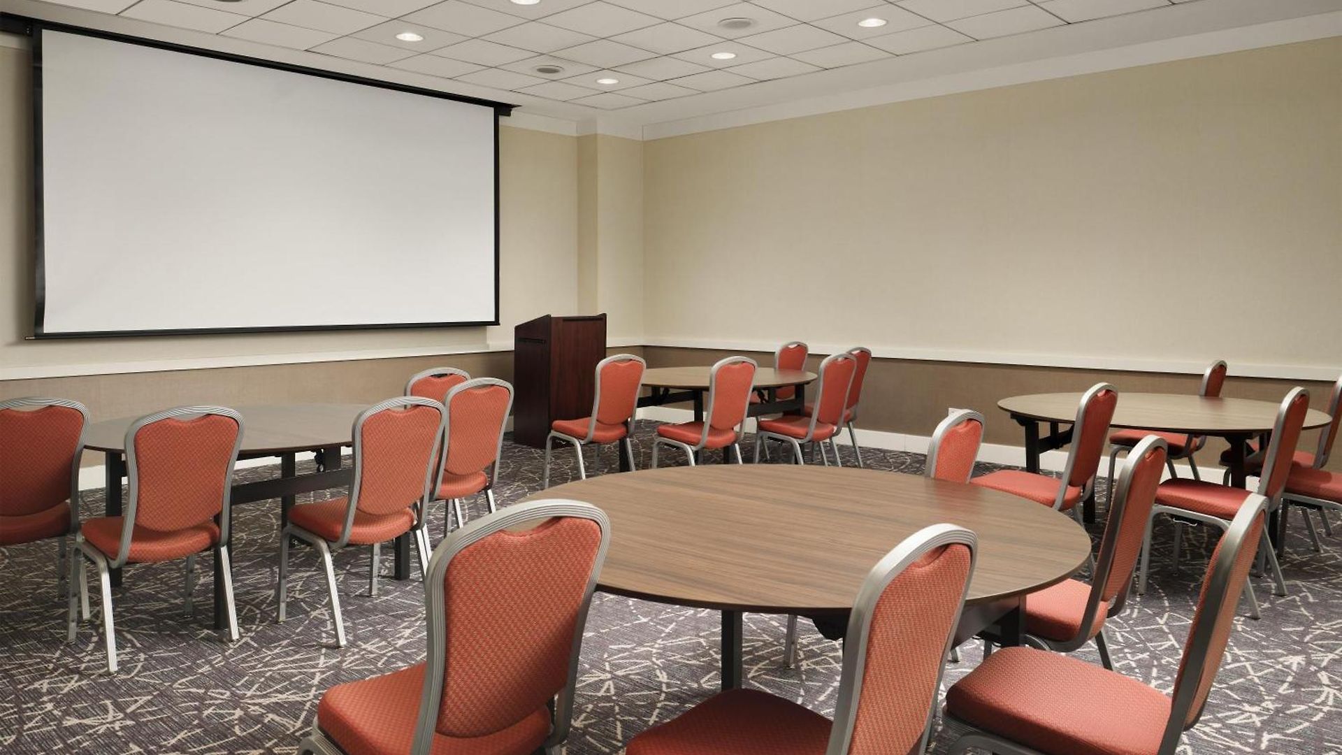 Embassy By Hilton Downtown Magnificent Mile 4* Chicago