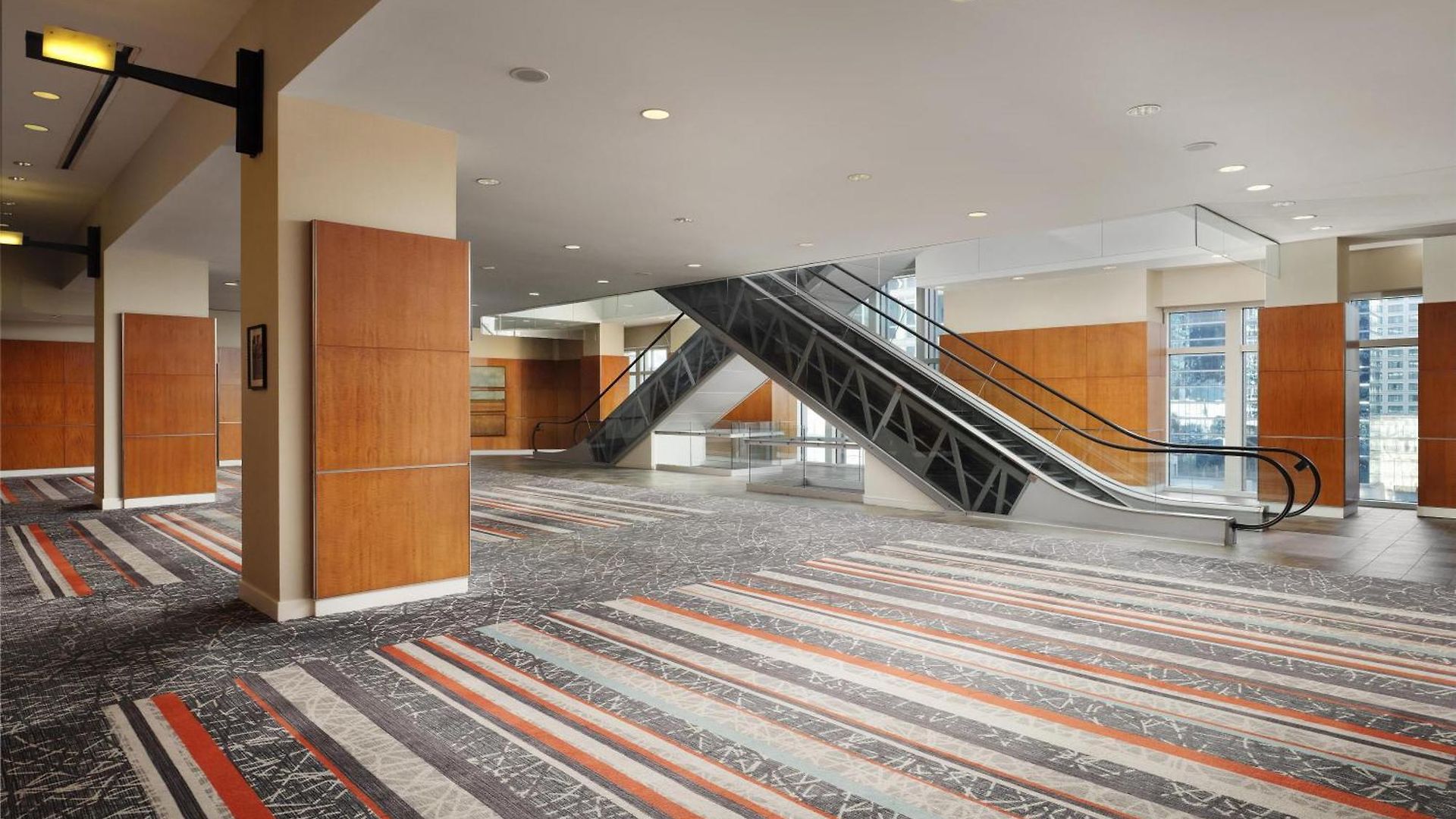 Embassy By Hilton Downtown Magnificent Mile