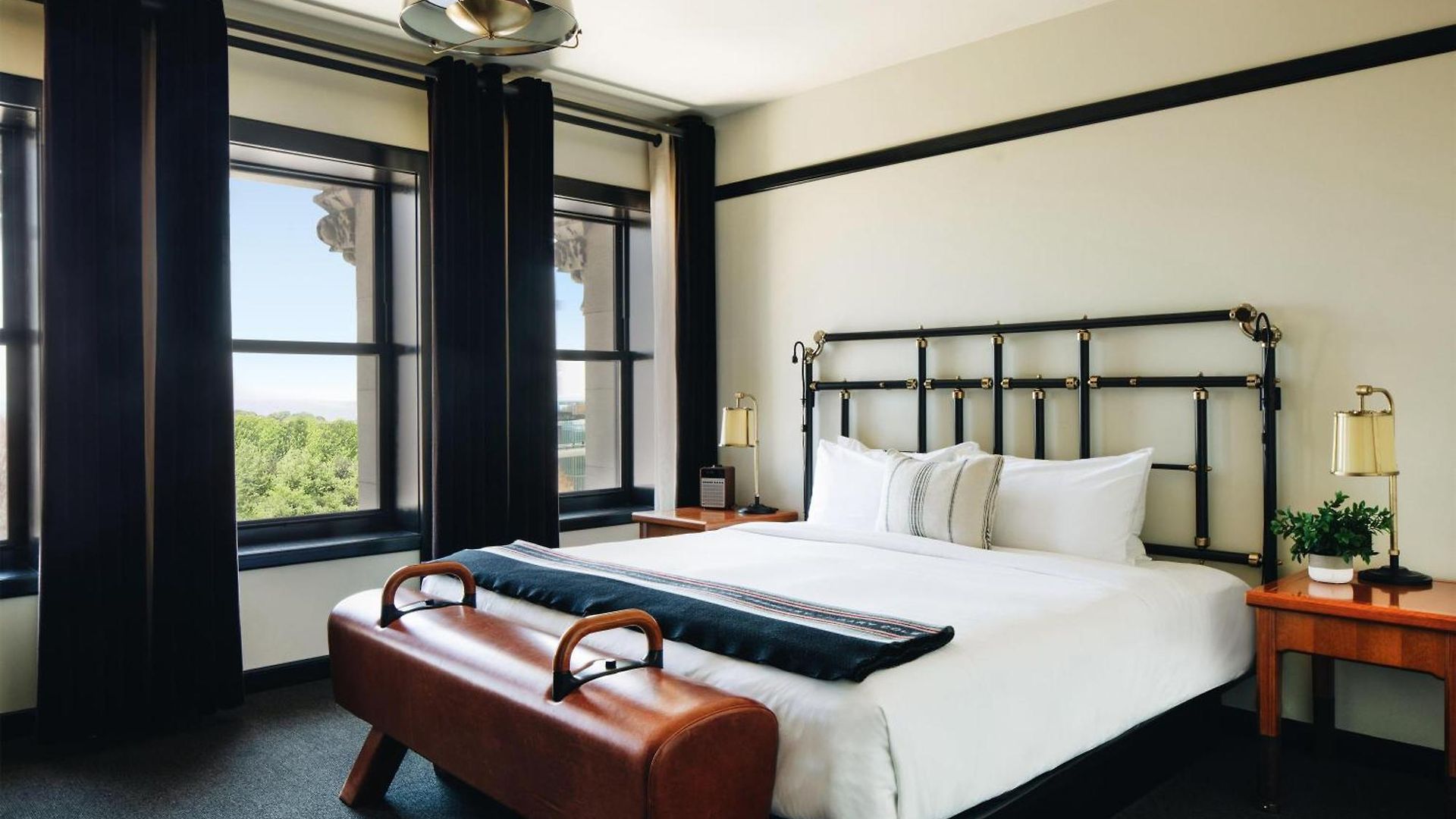 Hotel Athletic Association, Part Of Hyatt Chicago