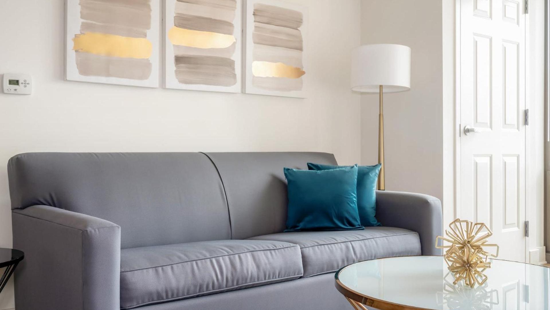 Kasa South Loop Aparthotel